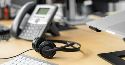 A obrigatoriedade de identificar as chamadas foi determinada na decisão do regulador de acabar com a obrigatoriedade do prefixo "0303" em telefones usados em serviços de telemarketing.