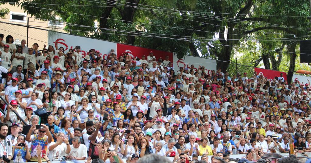 Imagem ilustrativa da notícia Diretoria distribui 900 ingressos para arquibancadas do Círio 2025