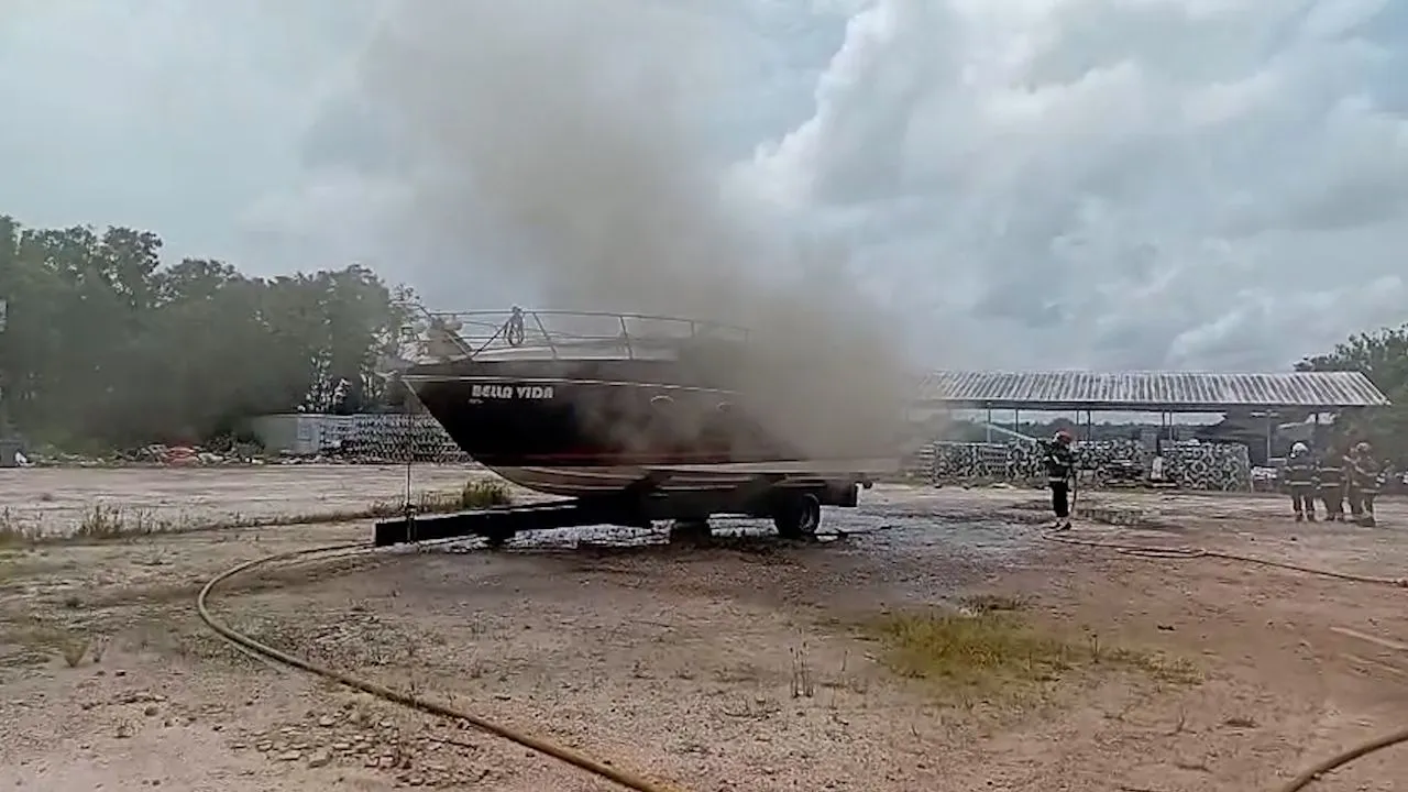 Imagem ilustrativa da notícia: Belém: incêndio atinge duas embarcações em marina. Veja o vídeo!