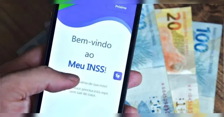 Imagem ilustrativa da notícia: 13º do INSS começa a cair em abril: confira o calendário 