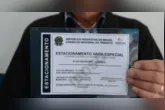 Credencial de estacionamento para idosos agora tem validade vitalícia, mas continua obrigatória para uso de vagas reservadas