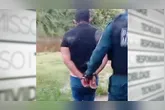 Com o apoio de outra viatura, os policiais se dirigiram ao local e conseguiram localizar o homem.