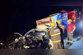 A ambulância ficou completamente destruída. O acidente aconteceu na BR-010, no sudeste paraense.