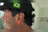 Sinal foi observado na orelha do influenciador Henrique Maderite, após ter sua morte confirmada em decorrência de um infarto.