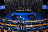 Senado aprova criação do Dia Nacional em Memória das Vítimas da Covid-19, marco que homenageia mais de 700 mil mortos e reforça a importância da prevenção e das políticas públicas de saúde.