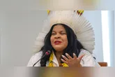 Ministra dos Povos Indígenas, Sônia Guajajara é internada em UTI após quadro infeccioso.