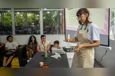 A atividade será conduzida pela chef Lorena Coelho, idealizadora da Confeitaria Bolo de Cristal.