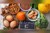 Apesar de serem fundamentais, as vitaminas não são produzidas em quantidades suficientes no corpo e precisam ser absorvidas na alimentação.