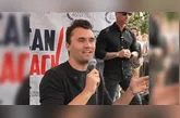 O influenciador conservador Charlie Kirk morreu após ser baleado durante um evento na Universidade Utah Valley