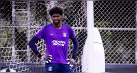 Hugo Souza destaca controle da ansiedade e aposta na motivação do elenco para o Corinthians buscar o título da Copa do Brasil no Maracanã.