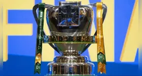 A CBF alterou o horário da final da Copa do Brasil: Vasco x Corinthians começará às 18h no Maracanã, no dia 21 de dezembro