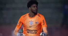 O goleiro, que atua no Corinthians, foi chamado após o corte de Alisson Becker, do Liverpool.