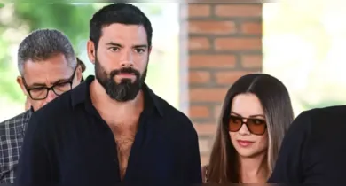 Imagem ilustrativa da notícia: FOTOS: Sandy faz rara aparição ao lado do namorado em gravação