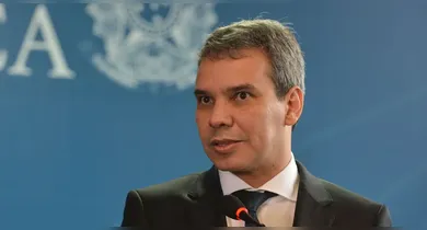 Imagem ilustrativa da notícia: Lula escolhe Wellington Lima e Silva como novo ministro da Justiça