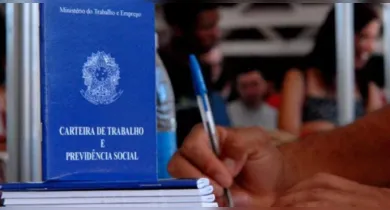 Imagem ilustrativa da notícia: Desemprego cai para 5,2% e atinge o menor nível da série histórica