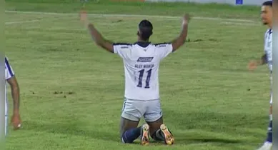 Imagem ilustrativa da notícia: Alef Manga decide para o Leão nos pênaltis e celebra classificação