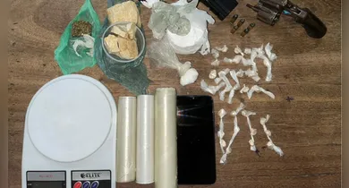 Imagem ilustrativa da notícia: PM desarticula "bocas de fumo" e apreende armas e drogas no bairro Serra Azul, em Tucuruí