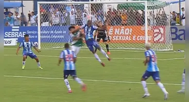 Imagem ilustrativa da notícia: Análise do VAR aponta ação imprudente em lance de Tuna x Paysandu