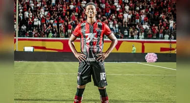 Imagem ilustrativa da notícia: Remo acerta empréstimo de Carlinhos com o Flamengo até 2026