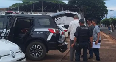 Imagem ilustrativa da notícia: Homem furta 52 calcinhas e é preso usando lingerie roubada