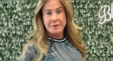 Imagem ilustrativa da notícia: Zilu Camargo fratura o pé após queda em escada dentro de casa