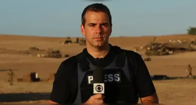 Imagem ilustrativa da notícia: Jornalista Rodrigo Alvarez é furtado durante gravação na França