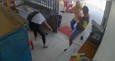 Imagem ilustrativa da notícia: Homem mata companheira a tiros e morre em acidente durante fuga