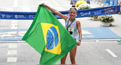 Imagem ilustrativa da notícia: Nubia de Oliveira conquista bronze na São Silvestre 2025