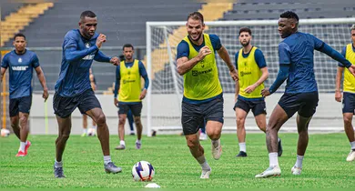 Imagem ilustrativa da notícia: Grego Panagiotis está perto de deixar o Remo; veja os detalhes