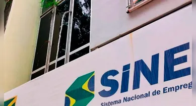 Imagem ilustrativa da notícia: Justiça Federal condena servidores por fraude no seguro-desemprego