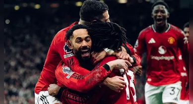 Imagem ilustrativa da notícia: Brasileiro brilha e Manchester United vence City em derby inglês