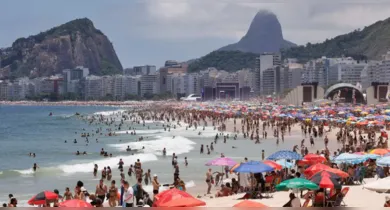 Imagem ilustrativa da notícia: Resgates no mar do RJ ultrapassam mil e salva-vidas reforçam alerta