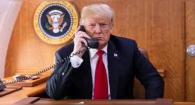 Imagem ilustrativa da notícia: Trump manda revelar arquivos sobre OVNIs e extraterrestres