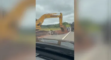 Imagem ilustrativa da notícia: DNIT sinaliza e inicia reparos na BR-422 após dano na pista