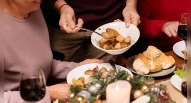 Imagem ilustrativa da notícia: Fome real ou emocional? Entenda os exageros na ceia de Natal