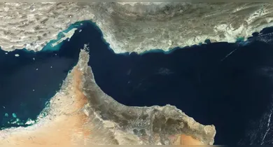 Imagem ilustrativa da notícia: Irã autoriza passagem de ajuda humanitária no Estreito de Ormuz