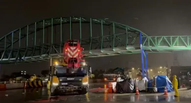 Imagem ilustrativa da notícia: Passarela com risco de desabamento é removida na avenida Júlio César, em Belém