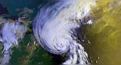 Imagem ilustrativa da notícia: Fenômeno trava frente fria e leva chuvas a 4 regiões. Veja quais