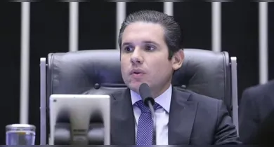 Imagem ilustrativa da notícia: Fim da escala 6x1: Motta instala comissão na próxima semana