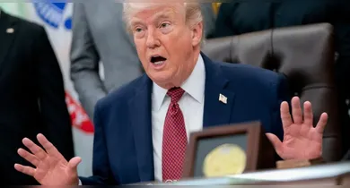 Imagem ilustrativa da notícia: Trump diz ser "altamente improvável" continuar a trégua com Irã 