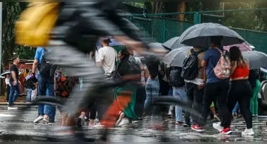 Imagem ilustrativa da notícia: Nova frente fria chega ao Brasil com risco de chuvas fortes