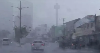 Imagem ilustrativa da notícia: Chuvas extremas e tempestades ameaçam estados do Brasil