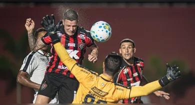 Imagem ilustrativa da notícia: Remo estreia na Série A com derrota por 2 a 0 para o Vitória no Barradão