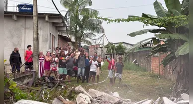 Imagem ilustrativa da notícia: Moradores comemoram fim de muros em conjunto residencial de Belém