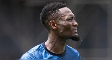 Imagem ilustrativa da notícia: Após gols contra, Tchamba reconhece "dia ruim" em derrota do Remo