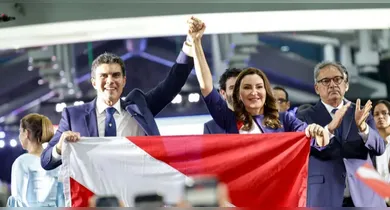 Imagem ilustrativa da notícia: Helder Barbalho passa a faixa e Hana Ghassan assume o Governo do Pará