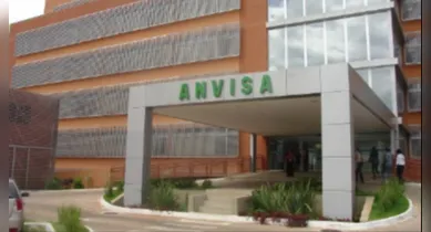 Imagem ilustrativa da notícia: Anvisa proíbe comercialização de perfume e maquiagem; confira