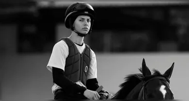 Imagem ilustrativa da notícia: Jóquei de 16 anos morre após queda no Hipódromo da Gávea