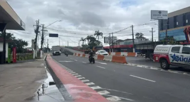 Imagem ilustrativa da notícia: Prefeitura remove passarela e libera trânsito na Júlio César antes do prazo