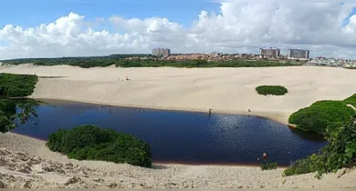 Imagem ilustrativa da notícia: Salinas: Adolescente morre afogado no lago da "Coca-Cola"